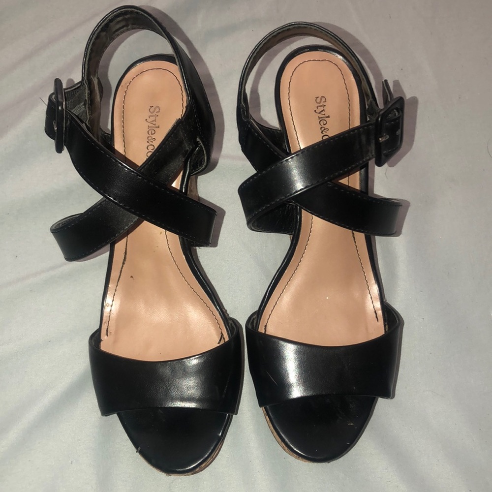 Style & CO shoes size 5